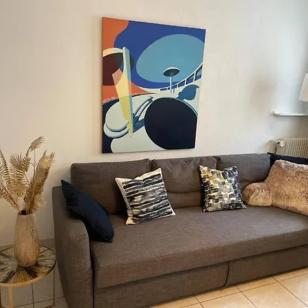 Jolie T3 Refait A Neuf A Apartment Marseille